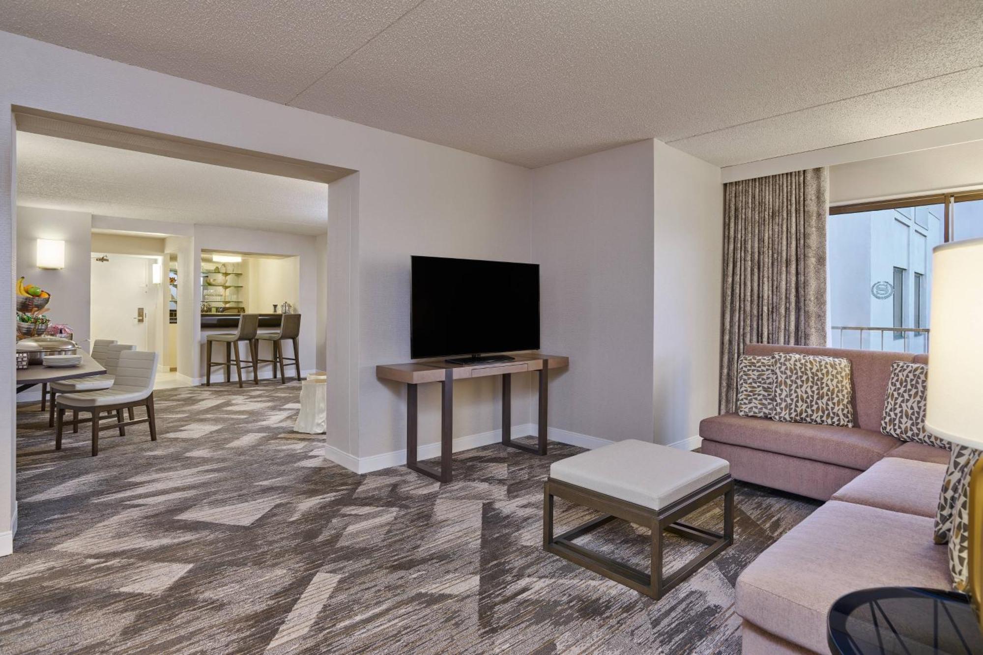 Sheraton Portland Airport Hotel Exterior foto